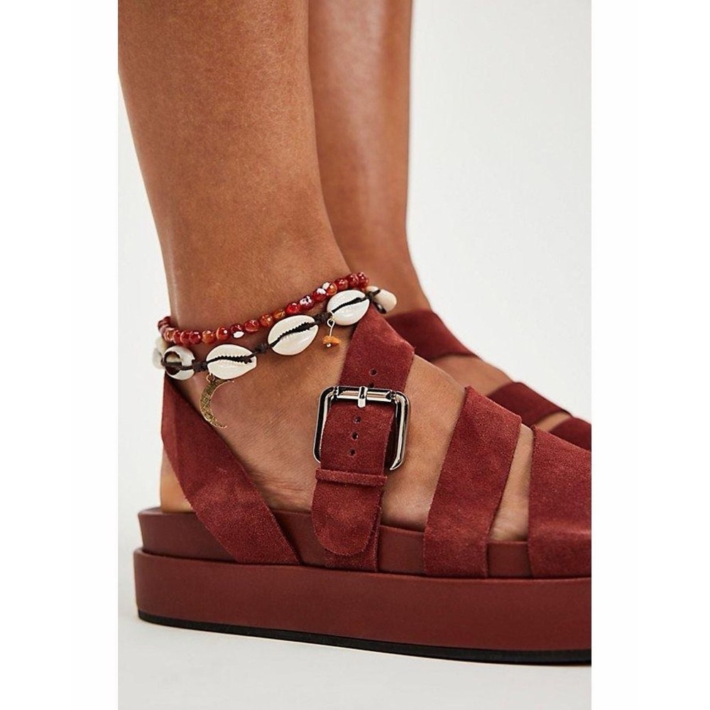 New Jeffrey Campbell Getaway Strappy Footbed Dusty Berry Fuchsia Suede 9.5 NWOB